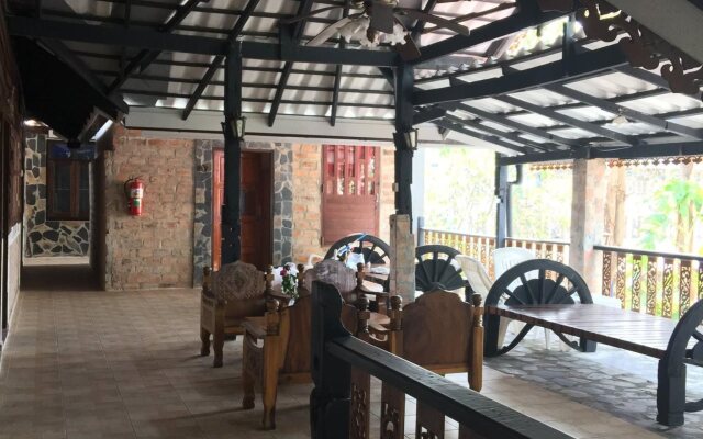 Baan Thai Homestay by bGb Villas - Hostel