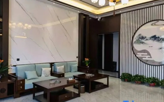 Lan ting holiday hotel