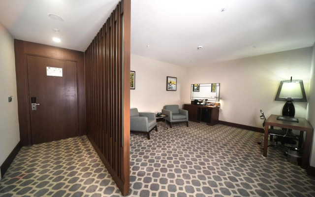 Mercure Istanbul West Hotel and Convention Center