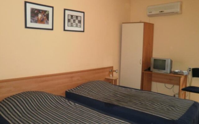 Family Hotel Kredo
