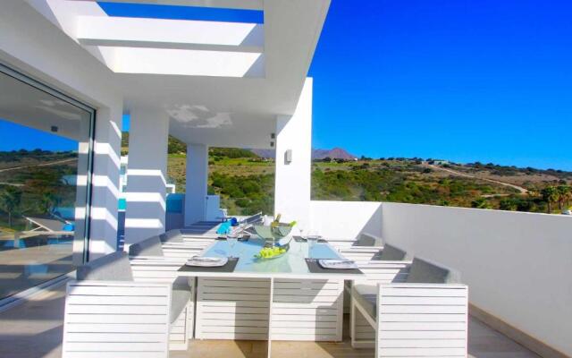 2288 new modern penthouse with privat pool
