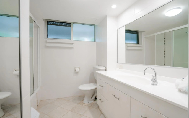 Cashelmara Beachfront Apartments