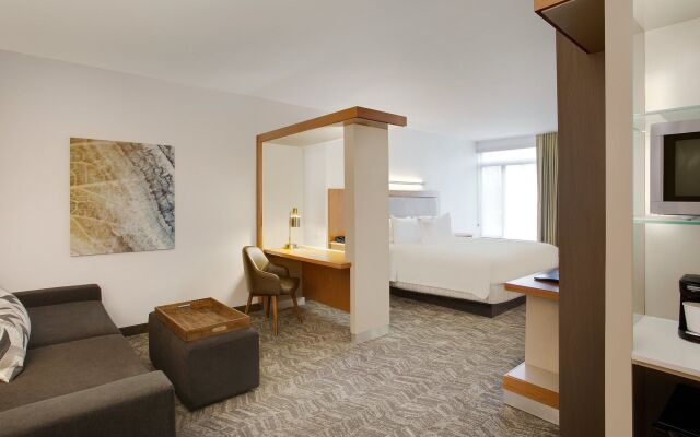 Springhill Suites Marriott Airport