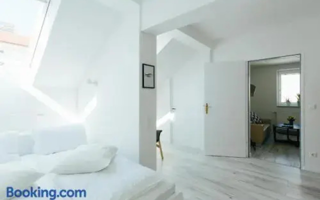The newPAST Apartment