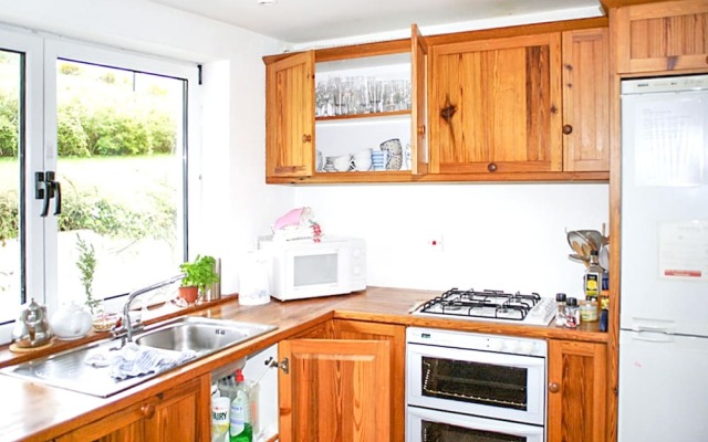 House With one Bedroom in Tourmakeady/derrypark, With Wonderful Lake V