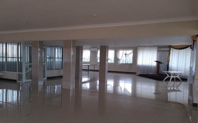 Nemarts Hotel