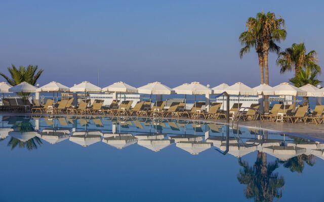Tofinis Hotel