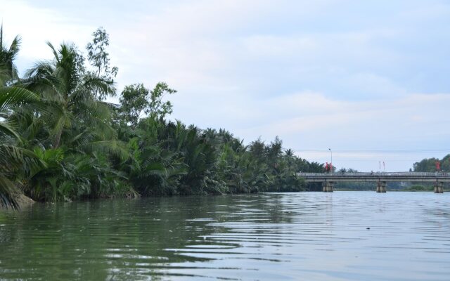 Hoi An Resort Riverside Bamboo Abogo