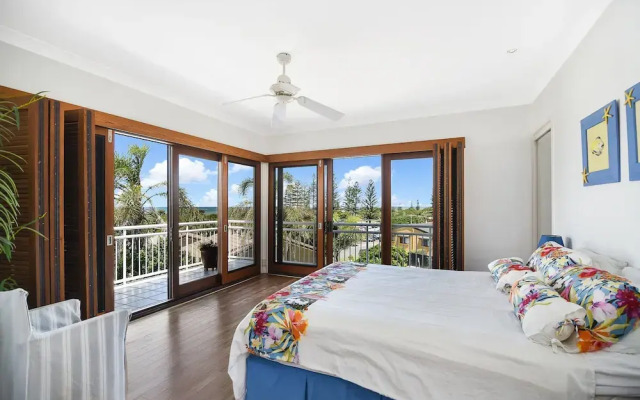 Notre Reve - 2/4 Brolga Place