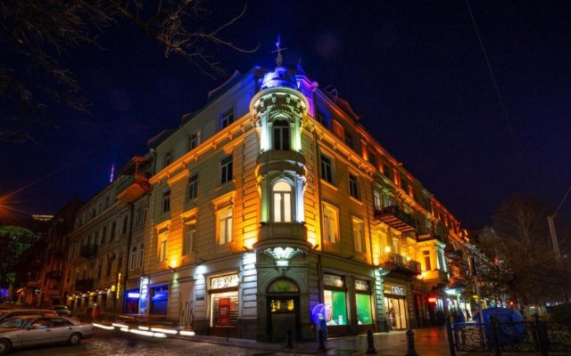 Апарт-отель Tiflis Opera