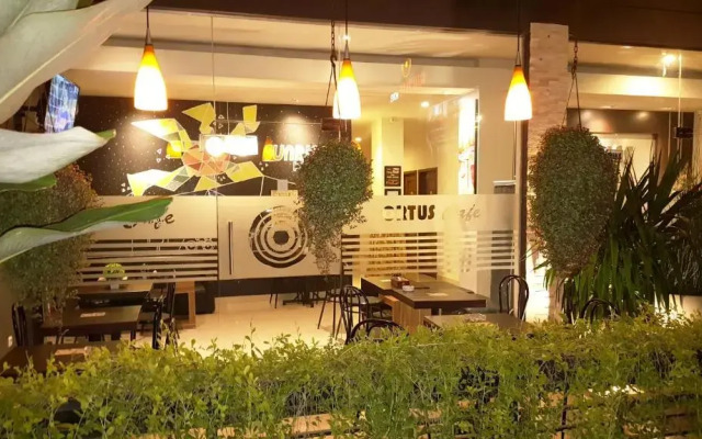 Sunrise Hotel Jombor