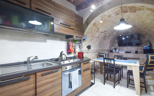 Beautiful Home in Modica With 1 Bedrooms and Wifi