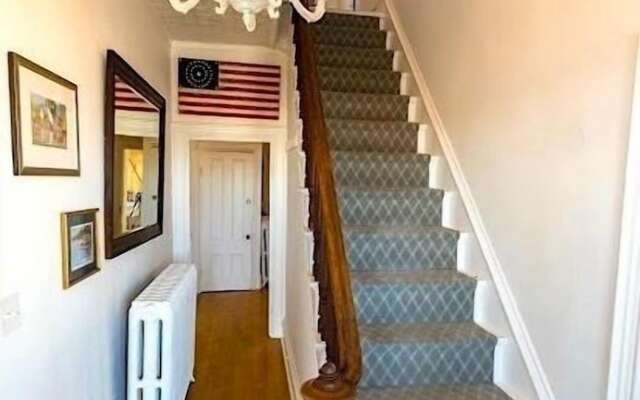 Captain Sawyer's Bed & Breakfast