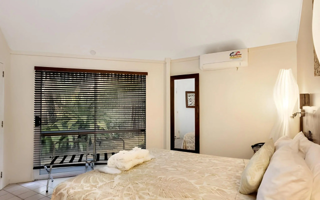 Crown Beach Resort & Spa