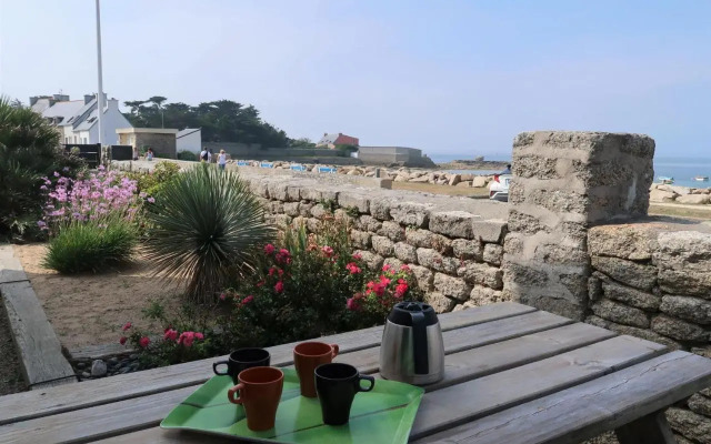 Holiday Home Men Meur (Gul100)