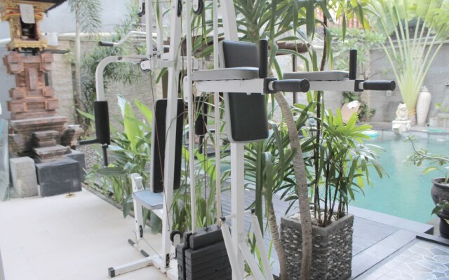 Airy Kuta Kartika Plaza Samudra 55 Bali