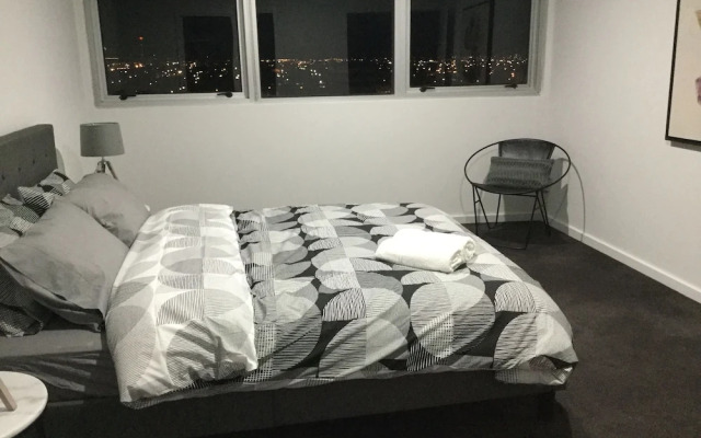 Sub Penthouse On Barkly Street