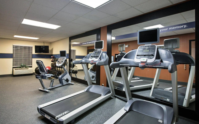 Hampton Inn Batavia
