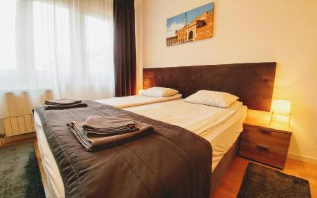 A Blok-Apartment The One