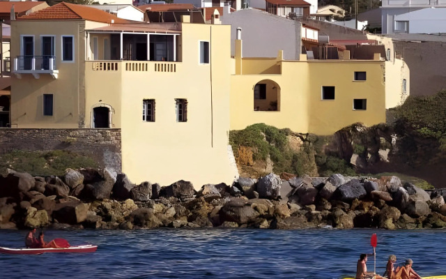 'captain's House' Traditional Hotel Suites