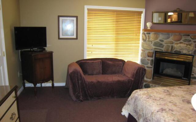 Rivers Edge Bed And Breakfast