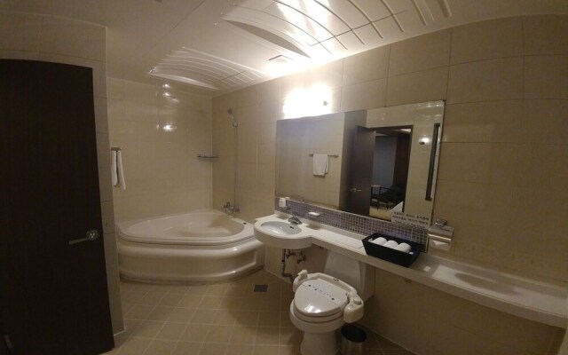 Central Tourist Hotel