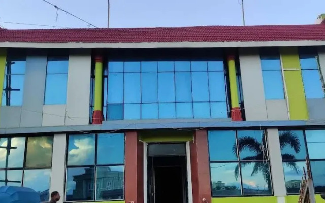 Goroomgo The Royal Puri