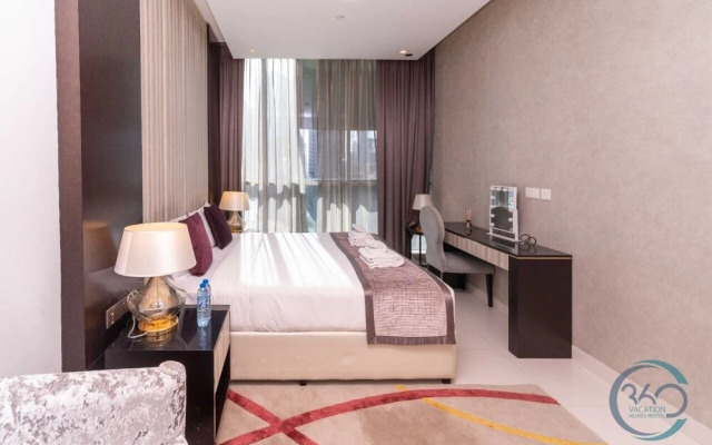 Exquisite 1 BR Apartment Upper Crest