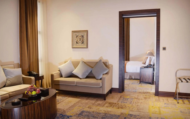 Warwick Al Khobar