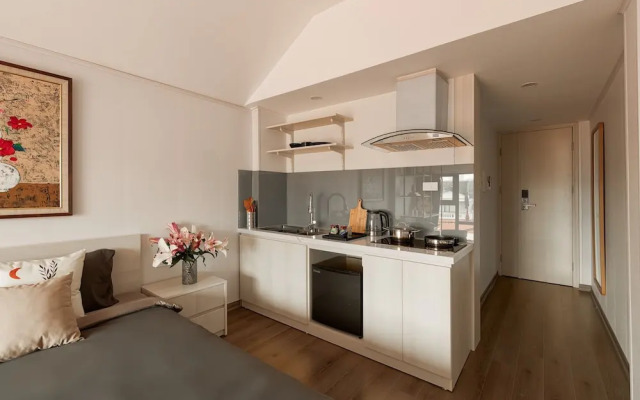 HoLo Ba Dinh Hanoi - Serviced HomeStay