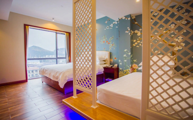 Interpersonal Boutique Hotel