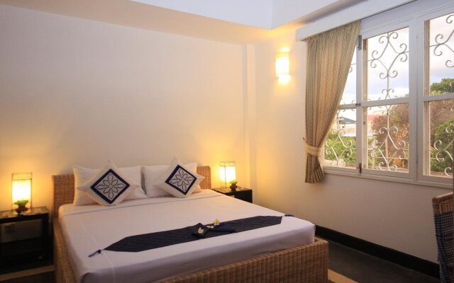 Frangipani Villas 90s