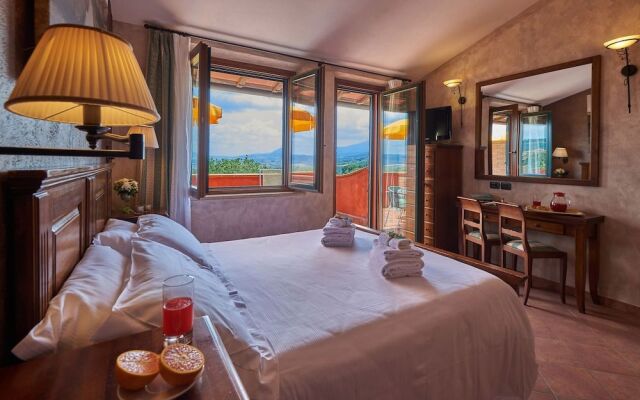 Casanova - Panoramic Rooms and Suites