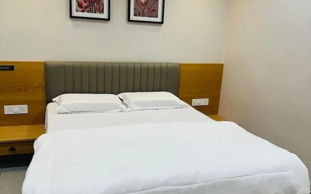 PubliQ Luxury Stays