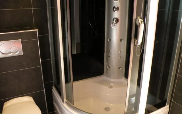 Apartment Residence Ambassador