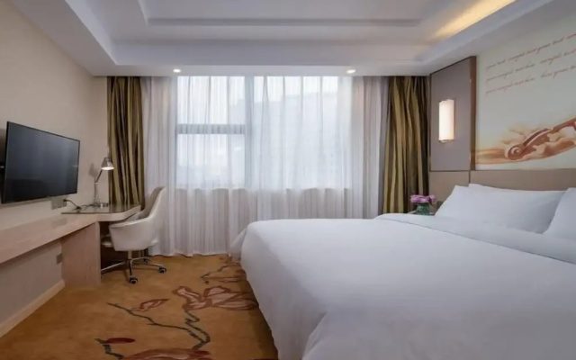 Vienna Hotel(Ganzhou Railway Station Shop)