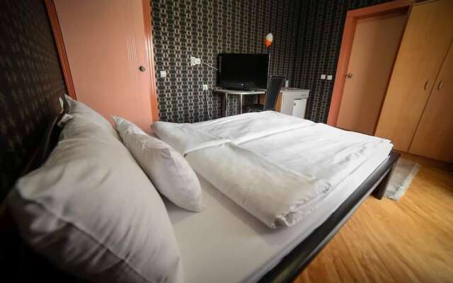 Hotel Radovic