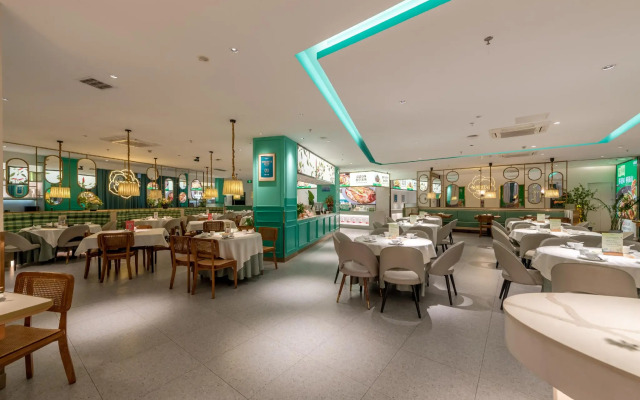 Calvin Hotel