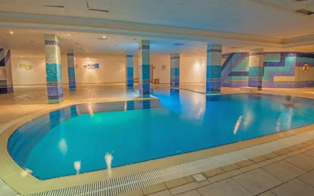 Tsokkos Gardens Hotel & Hotel Apartments