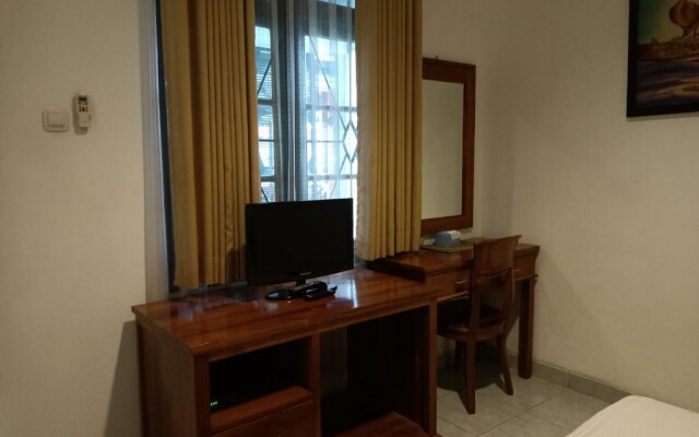 RedDoorz @ Griya Cemara Homestay Yogyakarta