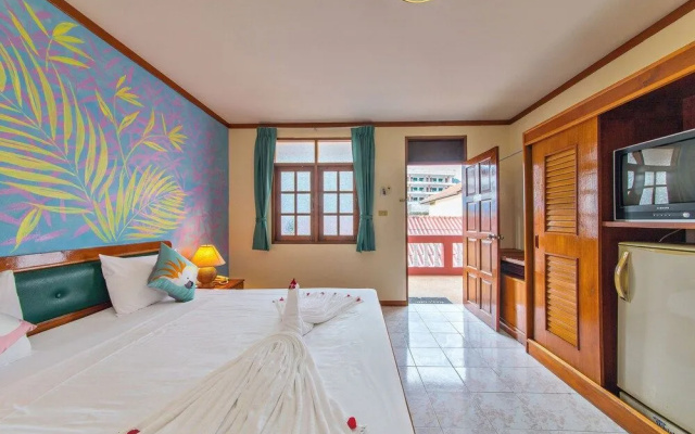 Panda Hotel(Patong Beach)