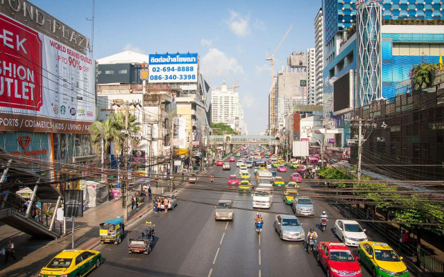 Happy Monkey Hostel Bangkok