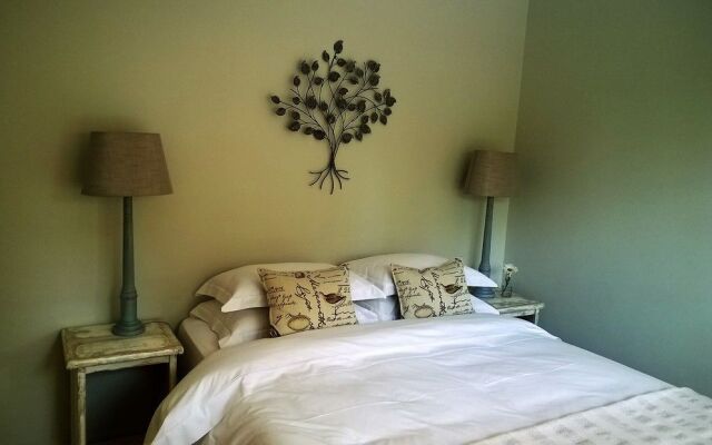 Theebos Anneline's Self Catering Apartments