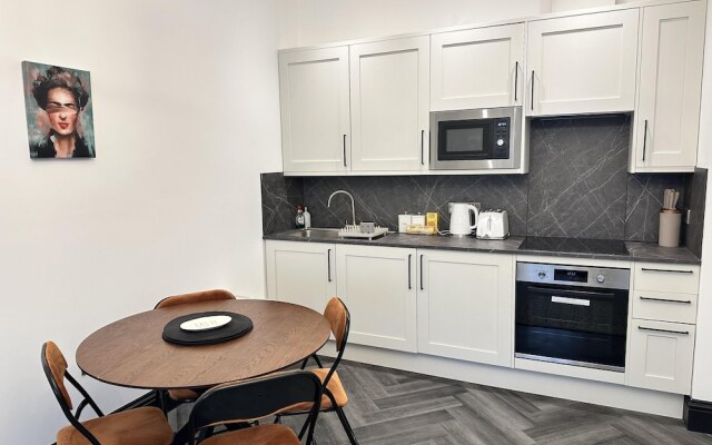 Captivating 2-bed Apartment in Brighton