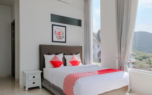 Villa Bukit Panderman Residende by OYO Rooms