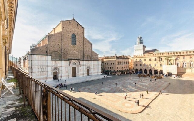 Piazza Maggiore Suite