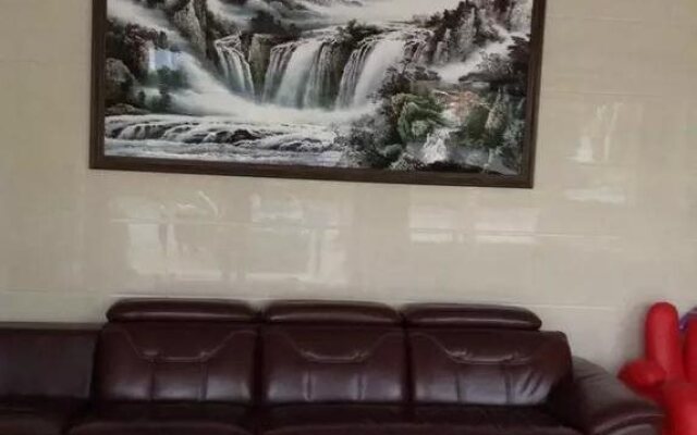 Golden Kylin Business Hotel
