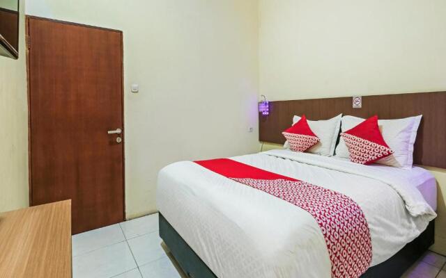 OYO 90910 Pondok Tamsis