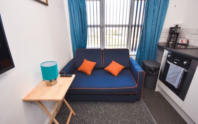 Lovely Modern Studio Apartment in Liverpool City