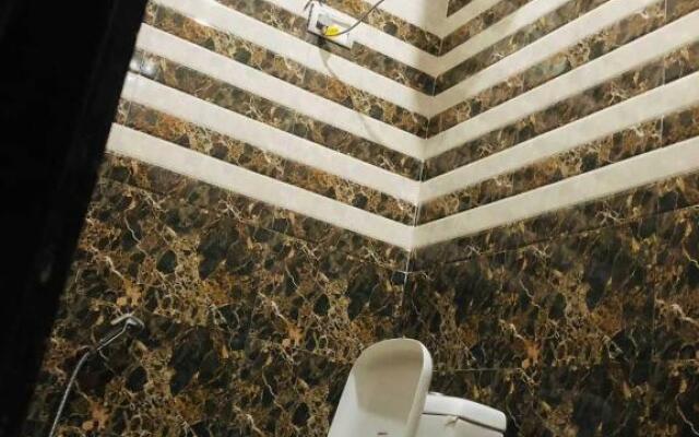 Hotel Rahul Singh by Oyo